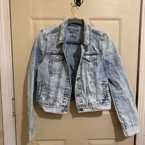 Denim Bethany Mota jacket size large. 100% cotton